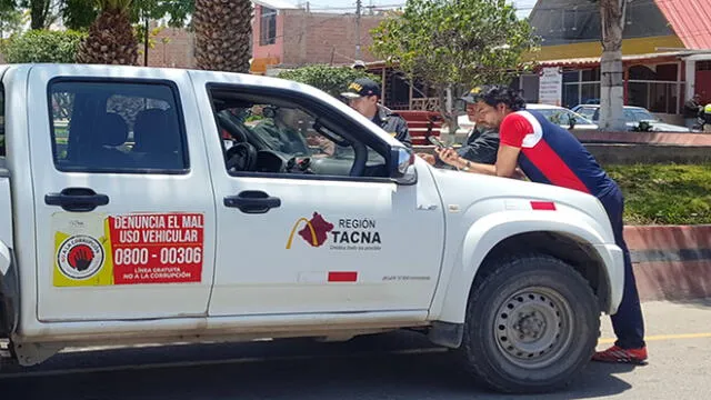 Policía interviene a camioneta del Estado en puesto de comida