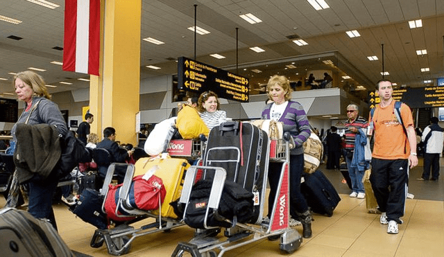 Censo 2017: denuncian falta de empadronadores en aeropuerto Jorge Chávez