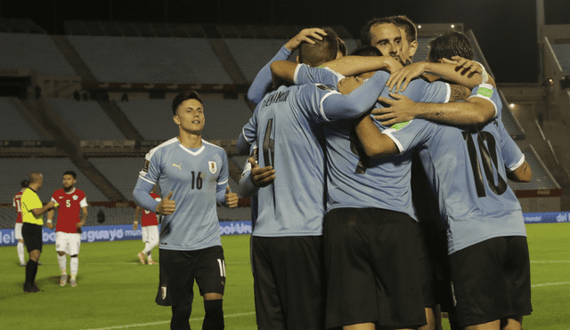 Luis Suárez abrió el marcador para Uruguay. Foto: AFP