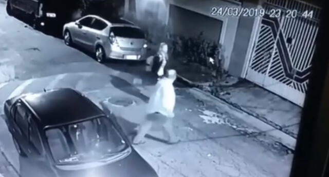 Brasil: mujer policía se defendió de asalto y mató a delincuente [VIDEO]