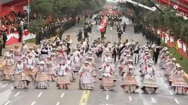 Fiestas Patrias: el wititi se hizo presente en la Parada Militar [VIDEO]