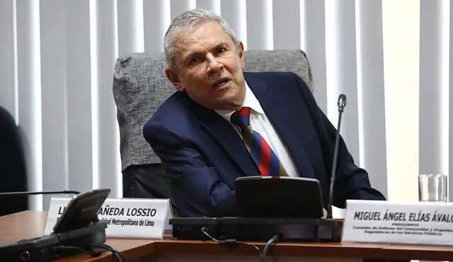 Exalcalde de Lima Luis Castañeda Lossio se presento ante la comisión de Defensa del Consumidor [FOTOS]
