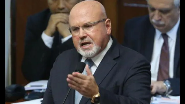 Carlos Bruce: “Sedapal no será privatizado mientras yo sea ministro”