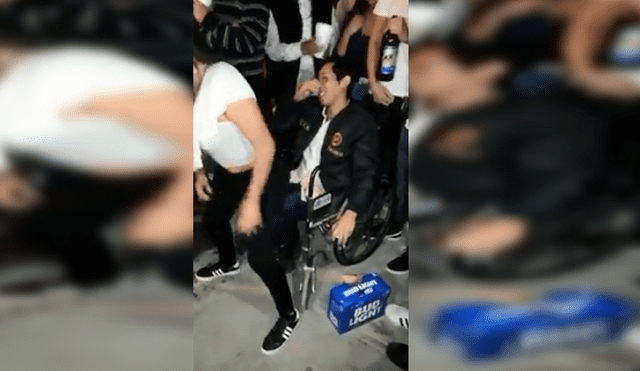 Facebook: un joven en silla de rueda recibe sensual baile de twerking