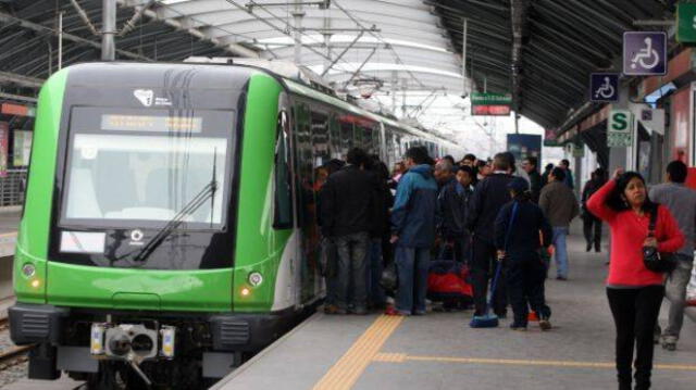 Metro de Lima: Unas 17,000 personas más fueron transportadas durante las emergencias