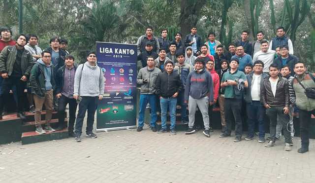 Usuarios de Pokémon GO se reunieron en el parque Castilla de Lima para disputar la Liga Kanto.