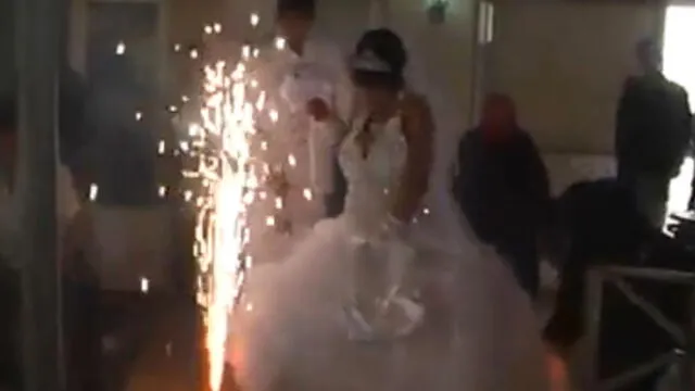 Facebook viral: boda árabe se sale de control por usar peligrosos juegos pirotécnicos [VIDEO]