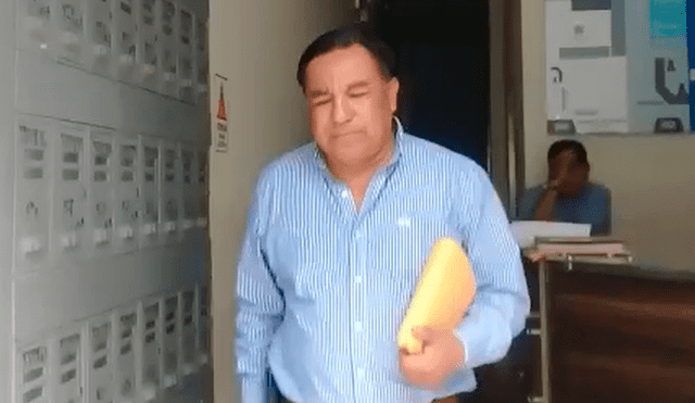 Willy Serrato llegó a la Fiscalía a declarar por caso Los Temerarios [VIDEO]