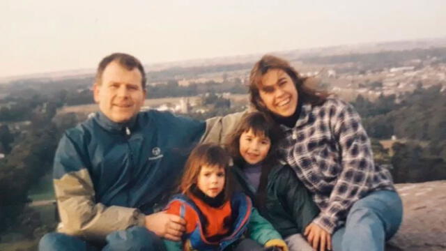 Fotos familiares de Genovesi, su esposa y sus dos hijas. Foto: archivo familiar