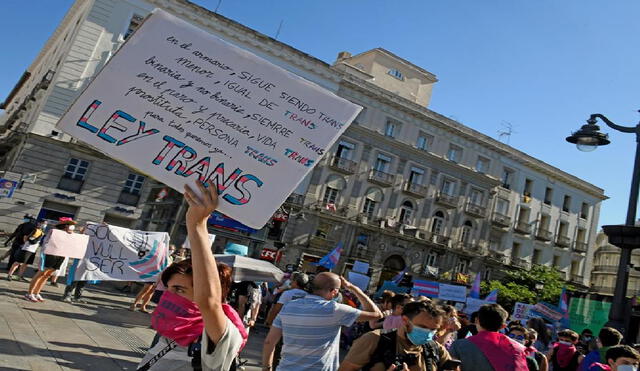 Ley trans en España, comunidad trans. Foto: Victor Lerena/EFE