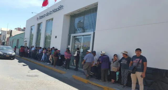 Moquegua: Banco de la Nación sufre caída del sistema y paraliza atención [VIDEO]