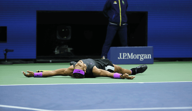 Rafael Nadal, tras cuatro horas y 50 minutos, venció a Daniil Medvedev y se coronó campeón del US Open 2019. | Foto: AFP