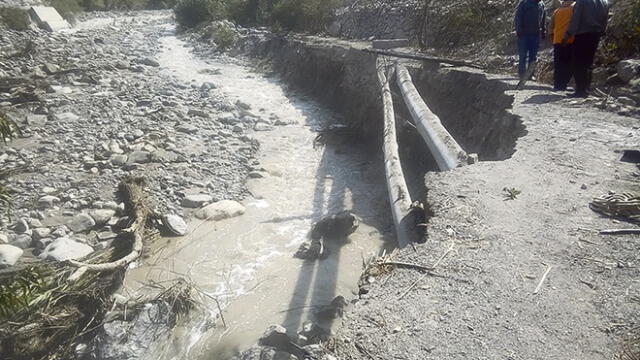 Por lluvias 5500 familias se quedan sin agua en Moquegua 