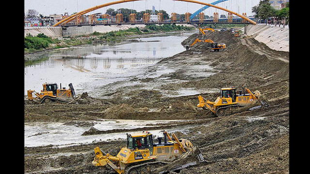 Contraloría supervisa cuatro obras de reconstrucción en Piura 
