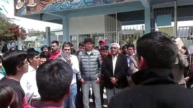 Continúa la toma de una universidad en Cajamarca 