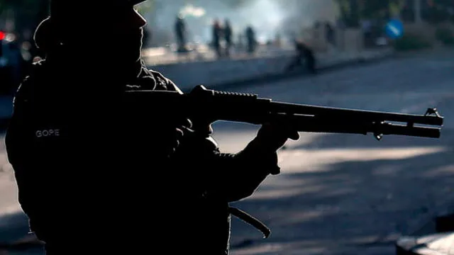 Los carabineros son acusados de reprimir a los manifestantes en Chile. Foto: Difusión