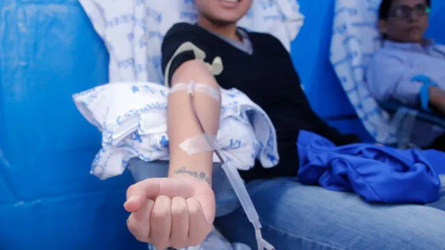 Estudiantes de San Marcos donan sangre para 1.300 pacientes
