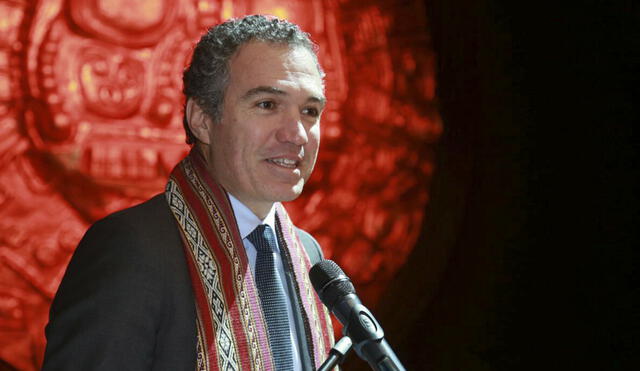 Ministro Del Solar reflexiona sobre virtudes de la danza: “Cambia a las personas”