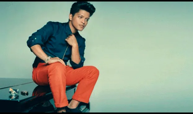 Bruno Mars: los sensuales pasos de baile de su nuevo videoclip | VIDEO