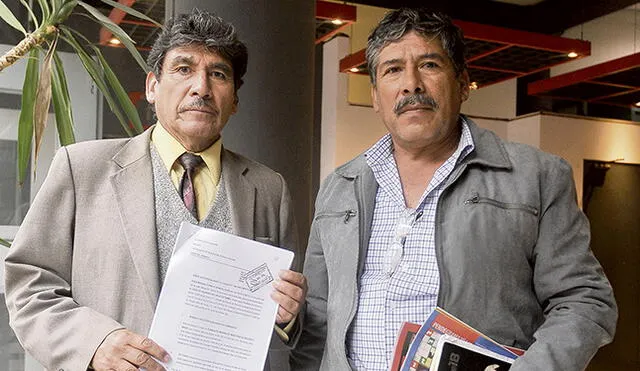 Defensa. El abogado de la junta, Mario Chávez, y el presidente de este gremio, Jesús Cornejo.