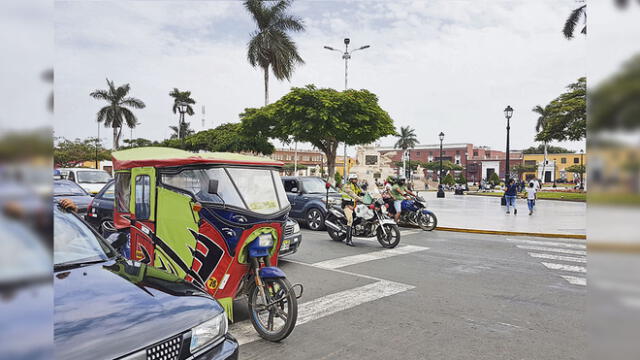 Mototaxis invaden el Centro Histórico de Trujillo y la Policía no hace nada