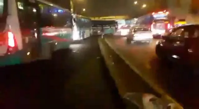 Lima: buses de transporte público violan dirección del tránsito [VIDEO]