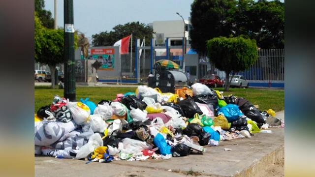 Callao: vecinos de Bellavista indignados por acumulación de basura en ...