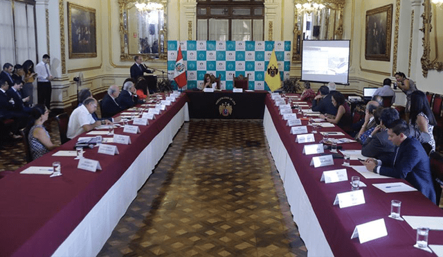 Jorge Muñoz se reunió con congresistas para crear agenda legislativa [VIDEO]