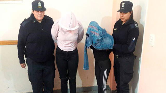 Policía detiene a dos venezolanas acusadas de robar prendas de vestir en Tumbes