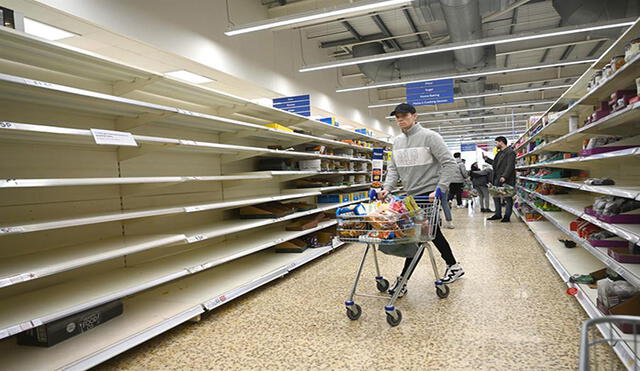 En varios países la gente ha realizado compras nerviosas producto del coronavirus COVID-19. Foto: EFE