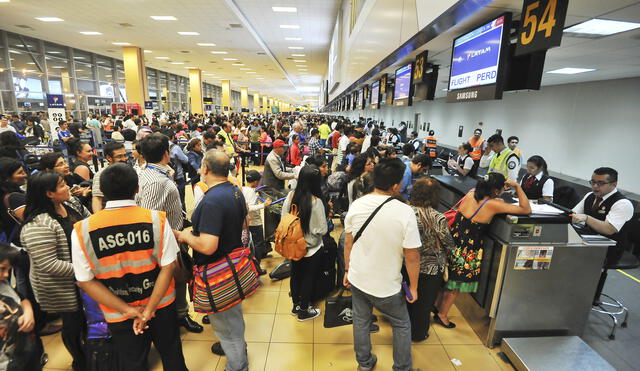 Indecopi vigilará que aerolínea LAW cumpla con sus pasajeros