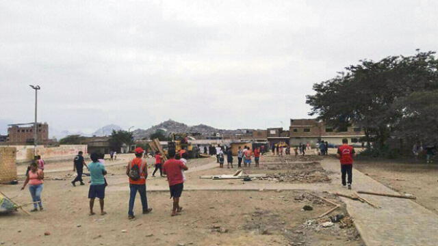 Desalojan a invasores y traficantes de terrenos en el distrito de El Porvenir