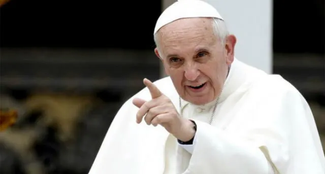 Papa Francisco contra el aborto, eutanasia e “ideología moderna de roles de género”