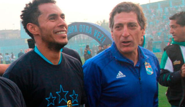 Carlos Lobatón y Mario Salas fueron campeones con Sporting Cristal en 2018. Foto: Prensa Sporting Cristal