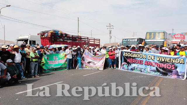 Pobladores habían bloqueado el kilómetro 48 de la Panamericana Sur.