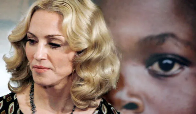 Madonna construirá más escuelas en Malawi