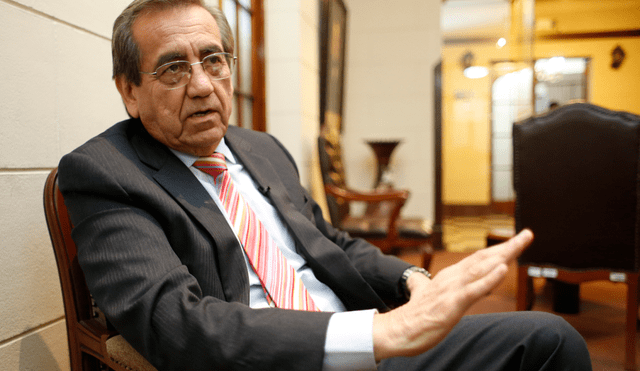 Del Castillo considera que exigir la renuncia de Pedro Chávarry “no tiene sustento”