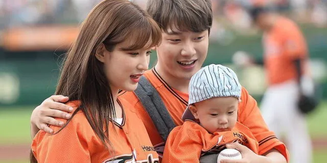 Yulhee y Choi Minhwan serán padres de gemelas.