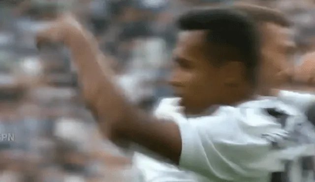 Juventus vs Fiorentina: Alex Sandro se lanzó de ‘palomita’ y decretó el 1-1 [VIDEO]