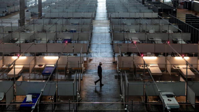 El nuevo hospital de campaña de Barcelona fue euipado gracias a la ayuda de más de 300 profesionales. (Foto: La Vanguardia)