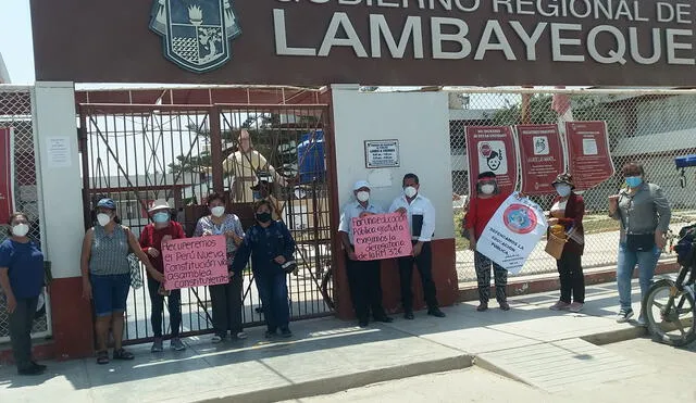 Lambayeque maestros paro deuda social