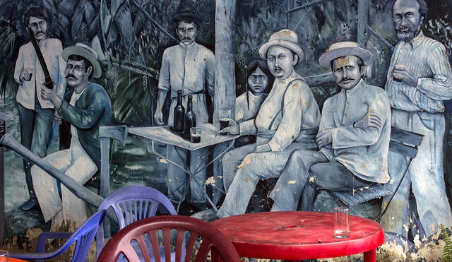 Malú Cabellos inaugura “Isla azul”, una muestra sobre el caucho en Iquitos