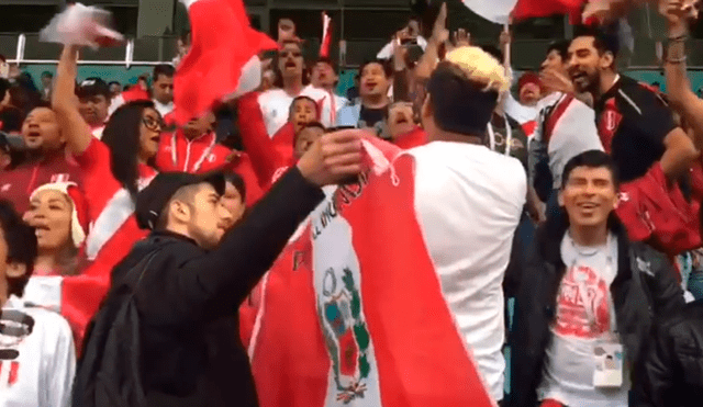 Selección peruana: Hinchas se burlan de Chile durante entrenamiento de la 'bicolor'