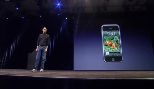 Presentación del primer iPhone. Foto: Captura de YouTube