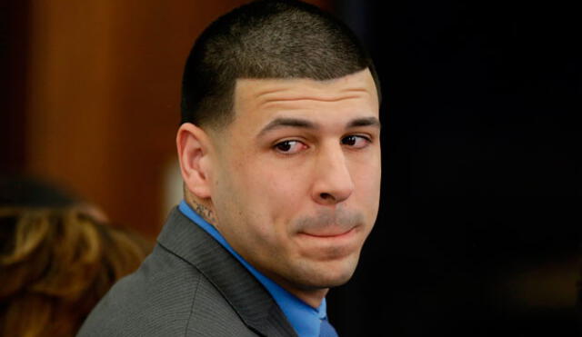 Aaron Hernández, exjugador de la NFL, se suicidó en prisión