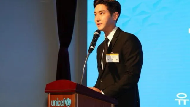 Choi Siwon ha realizado conferencias en diversos países para Unicef.