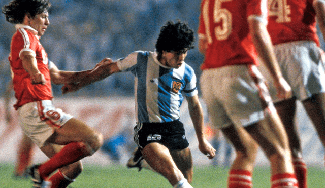 Aparecen imágenes inéditas de Diego Maradona como jugador juvenil [FOTOS]