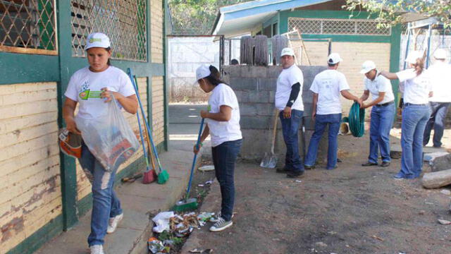 Lambayeque: padres y maestros se unen para el mejoramiento de un colegio en Tumán