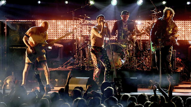 Red Hot Chili Peppers alista nuevo álbum con la vuelta de John Frusciante