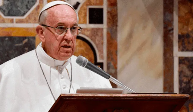 Papa Francisco dice que es posible vender bienes de la Iglesia y ayudar a los pobres